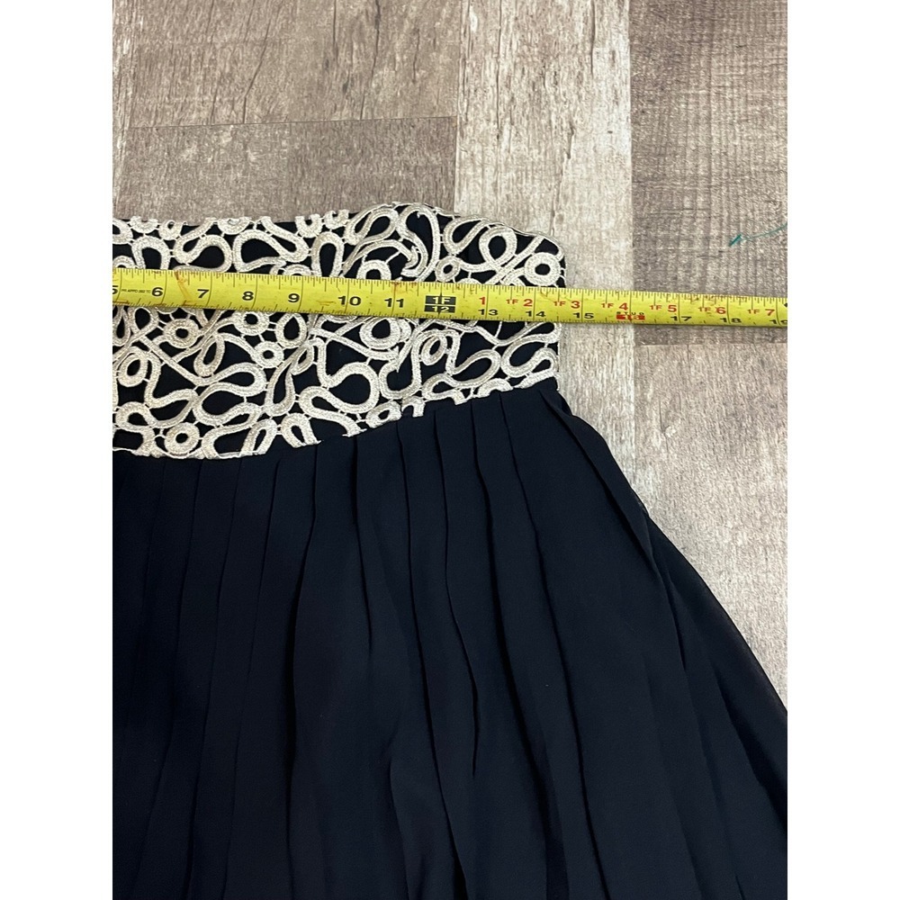 Lilly Pulitzer Strapless Dress Black‎ Gold Trim Pleated Silk  Size 2 - Picture 7 of 7